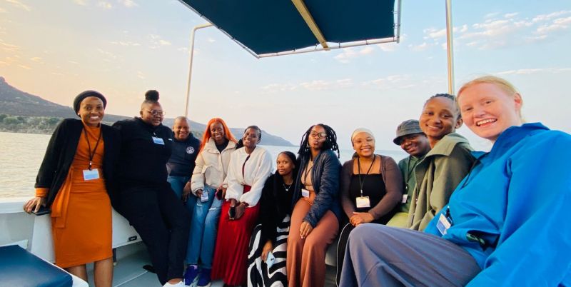 Students enjoying the view on Sterkfontein dam in between presentations.